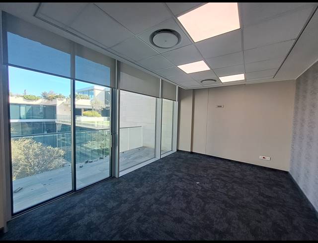 635M² OFFICE TO LET IN ILLOVO